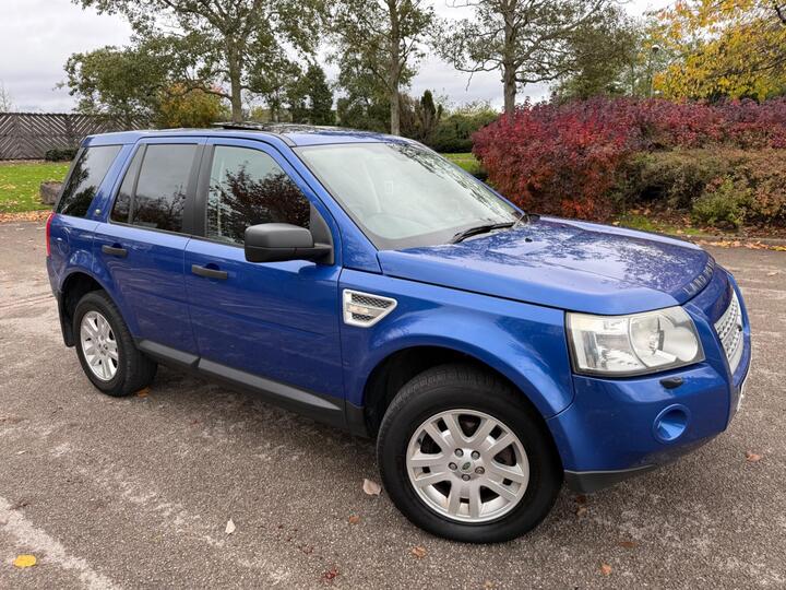 Land Rover Freelander 2 2.2 TD4 SE 4WD Euro 4 5dr Land Rover Freelander 2 2.2 TD4 SE 4WD Euro 4 5dr