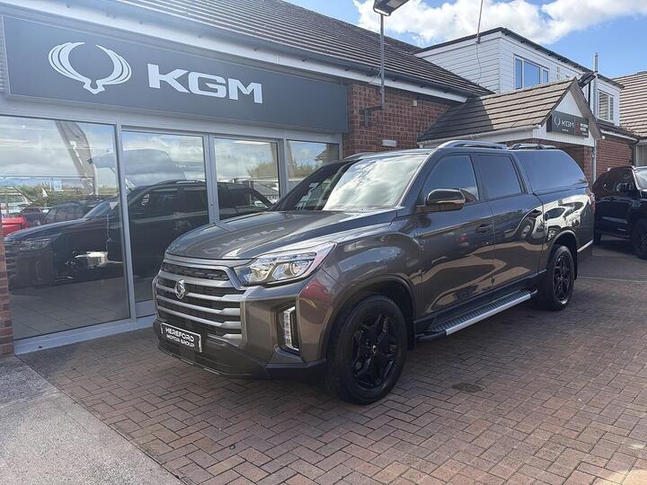 SsangYong Musso 2.2D Saracen Plus Auto 4WD LWB Euro 6 4dr