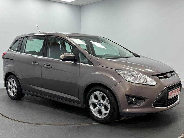 Ford Grand C-Max 2.0 TDCi Zetec Powershift Euro 5 5dr Ford Grand C-Max 2.0 TDCi Zetec Powershift Euro 5 5dr