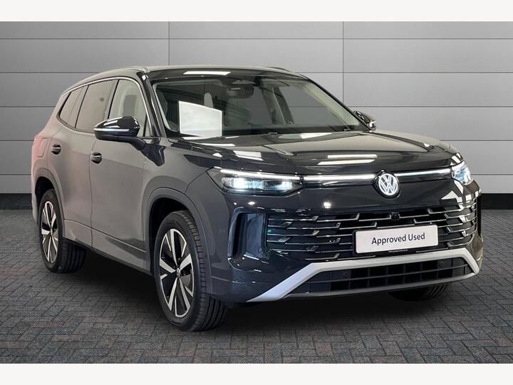 Volkswagen Tayron 1.5 TSI EHybrid 19.7kWh Elegance DSG Euro 6 (s/s) 5dr Volkswagen Tayron 1.5 TSI EHybrid 19.7kWh Elegance DSG Euro 6 (s/s) 5dr