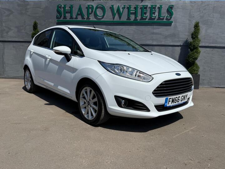 Ford Fiesta 1.0T EcoBoost Titanium Euro 6 (s/s) 5dr