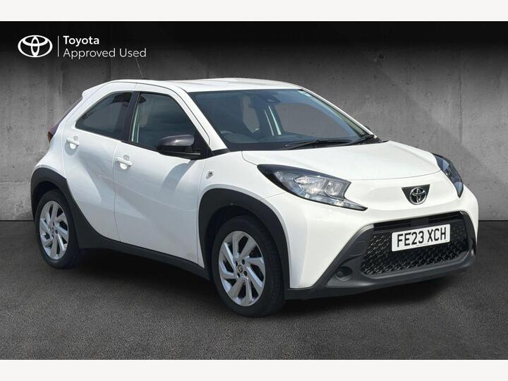 Toyota Aygo X 1.0 VVT-i Pure Euro 6 (s/s) 5dr