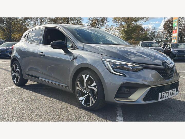 Renault Clio 1.6 E-TECH E-Tech Engineered Auto Euro 6 (s/s) 5dr