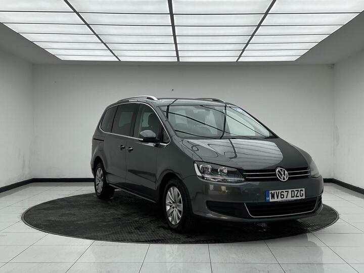 Volkswagen Sharan 2.0 TDI BlueMotion Tech SE Nav DSG Euro 6 (s/s) 5dr Volkswagen Sharan 2.0 TDI BlueMotion Tech SE Nav DSG Euro 6 (s/s) 5dr