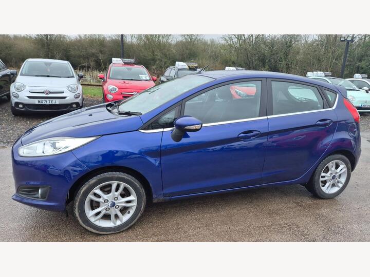 Ford Fiesta 1.25 Zetec Euro 6 5dr