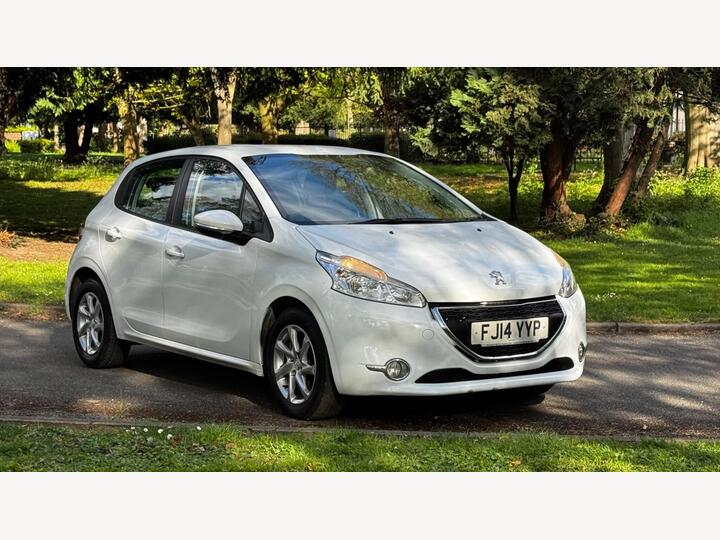 Peugeot 208 1.2 VTi Active Euro 5 5dr