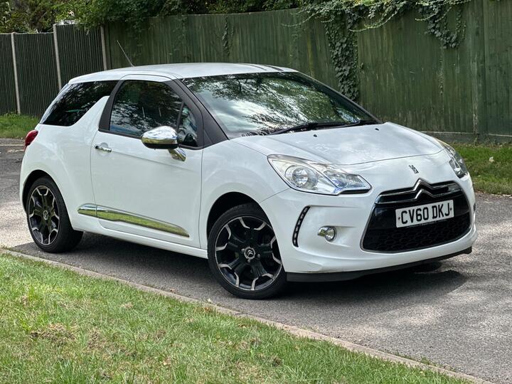 Citroen DS3 1.6 VTi White Euro 5 3dr Citroen DS3 1.6 VTi White Euro 5 3dr