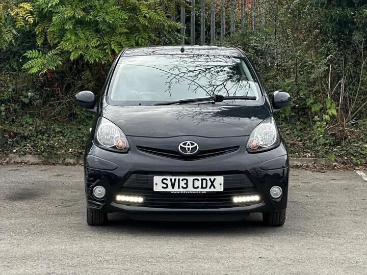 Toyota AYGO 1.0 VVT-i Fire Euro 5 5dr