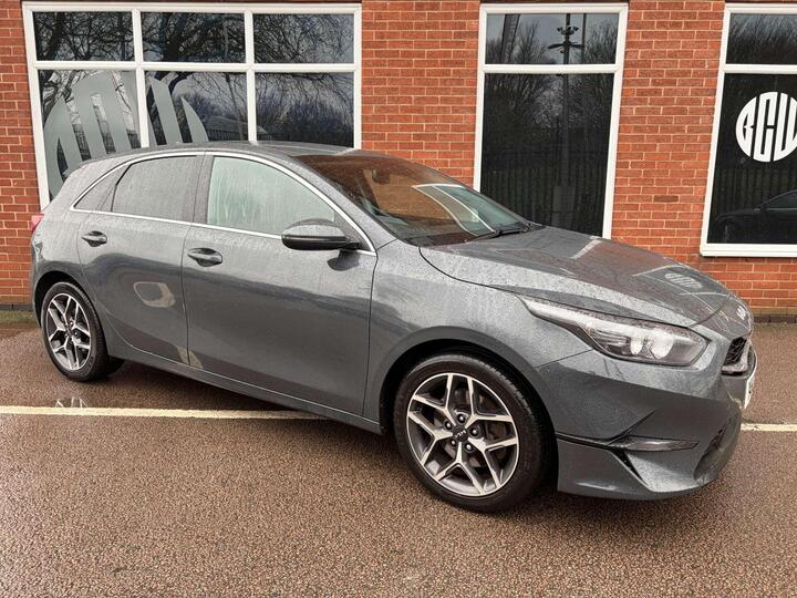 Kia CEED 1.5 T-GDi 3 Euro 6 (s/s) 5dr