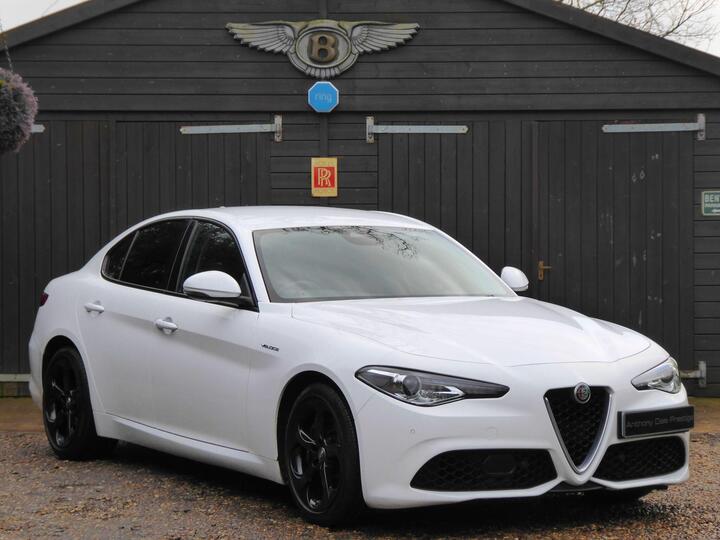 Alfa Romeo Giulia 2.0T Veloce Auto Euro 6 (s/s) 4dr