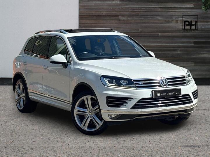 Volkswagen TOUAREG 3.0 TDI V6 BlueMotion Tech R-Line Plus Tiptronic 4WD Euro 6 (s/s) 5dr