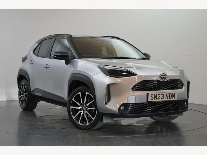 Toyota Yaris Cross 1.5 VVT-h GR SPORT E-CVT Euro 6 (s/s) 5dr
