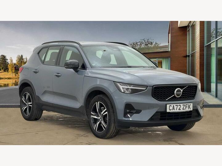 Volvo XC40 2.0 B4 MHEV Plus DCT Auto AWD Euro 6 (s/s) 5dr