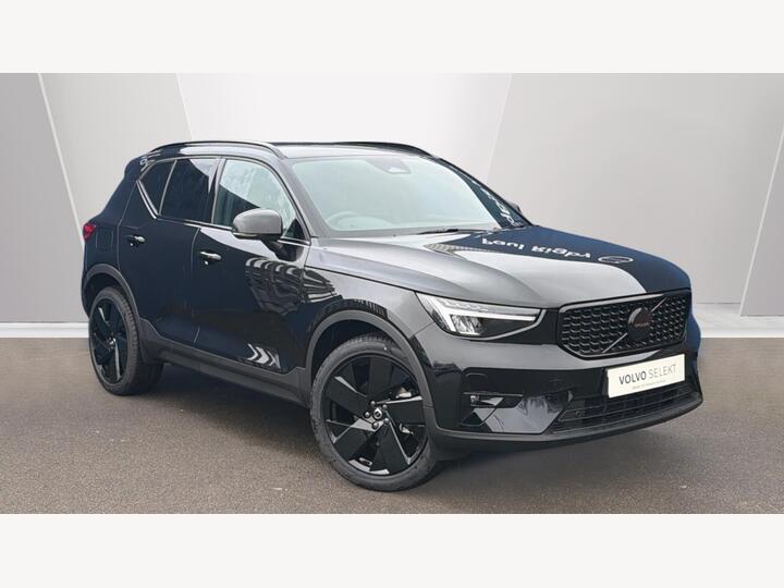 Volvo XC40 2.0 B4 MHEV Plus Black Edition DCT Auto Euro 6 (s/s) 5dr