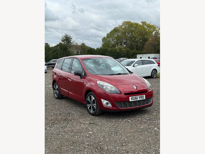 Renault Grand Scenic 1.5 DCi Dynamique TomTom EDC Euro 5 5dr Renault Grand Scenic 1.5 DCi Dynamique TomTom EDC Euro 5 5dr