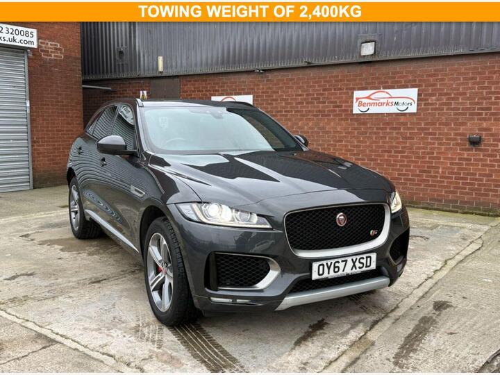 Jaguar F-PACE 3.0 D300 V6 S Auto AWD Euro 6 (s/s) 5dr Jaguar F-PACE 3.0 D300 V6 S Auto AWD Euro 6 (s/s) 5dr
