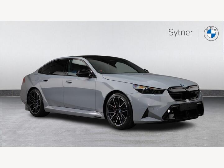 BMW M5 4.4 22.1kWh Steptronic XDrive Euro 6 (s/s) 4dr