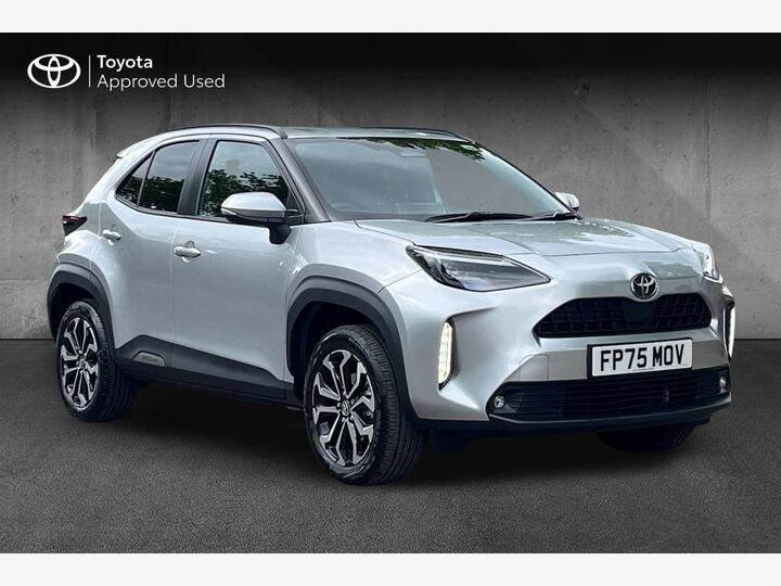 Toyota Yaris Cross 1.5 VVT-h Design E-CVT Euro 6 (s/s) 5dr Toyota Yaris Cross 1.5 VVT-h Design E-CVT Euro 6 (s/s) 5dr