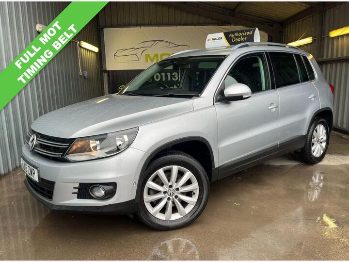 Volkswagen TIGUAN 2.0 TDI BlueMotion Tech Match 4WD Euro 5 (s/s) 5dr Volkswagen TIGUAN 2.0 TDI BlueMotion Tech Match 4WD Euro 5 (s/s) 5dr