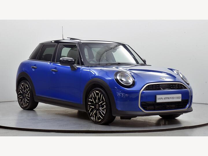 MINI Hatch 1.5C Exclusive Steptronic Euro 6 (s/s) 5dr