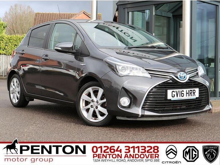 Toyota Yaris 1.5 VVT-h Excel E-CVT Euro 6 5dr (15in Alloy)