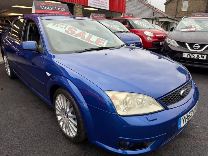 Ford Mondeo 3.0 ST-220 5dr