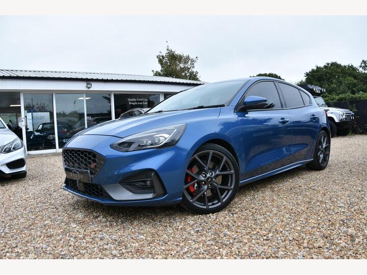 Ford Focus 2.3T EcoBoost ST Euro 6 (s/s) 5dr