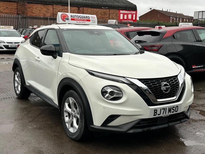 Nissan Juke 1.0 DIG-T N-Connecta Euro 6 (s/s) 5dr