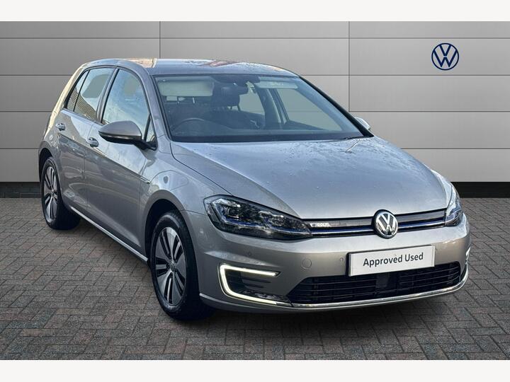 Volkswagen Golf 35.8kWh E-Golf Auto 5dr