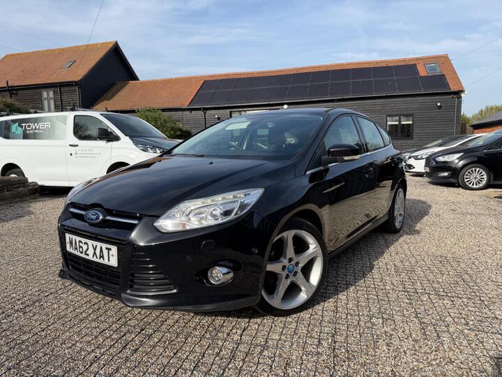 Ford Focus 1.0T EcoBoost Titanium X Euro 5 (s/s) 5dr