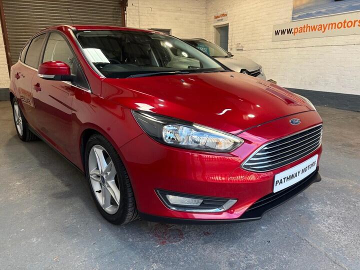 Ford FOCUS 1.0T EcoBoost Titanium Euro 6 (s/s) 5dr