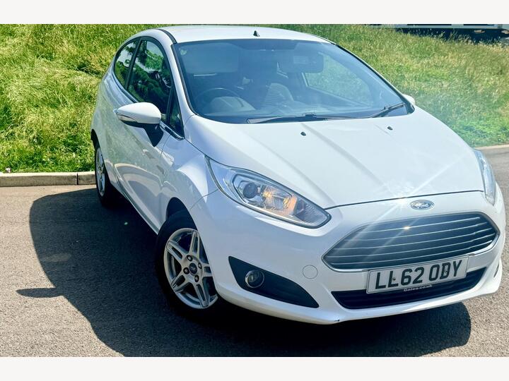 Ford Fiesta 1.0T EcoBoost Zetec Euro 5 (s/s) 3dr