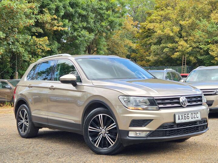 Volkswagen Tiguan 2.0 TDI BlueMotion Tech SE Navigation Euro 6 (s/s) 5dr