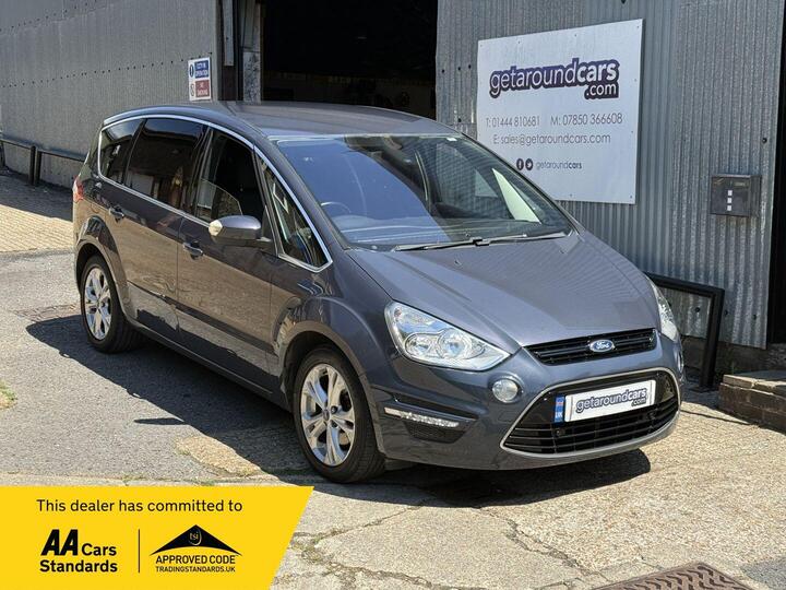 Ford S-Max 2.0 TDCi Titanium Euro 5 5dr