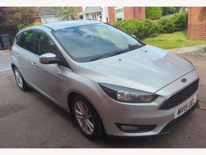 Ford Focus 1.0T EcoBoost Zetec Euro 6 (s/s) 5dr