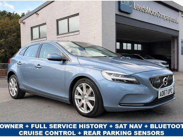 Volvo V40 2.0 T2 Inscription Euro 6 (s/s) 5dr