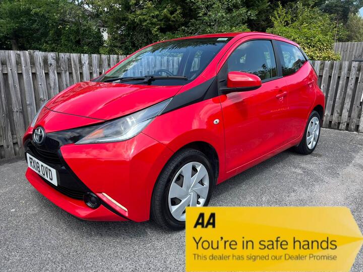 Toyota AYGO 1.0 VVT-i X-play Euro 6 5dr