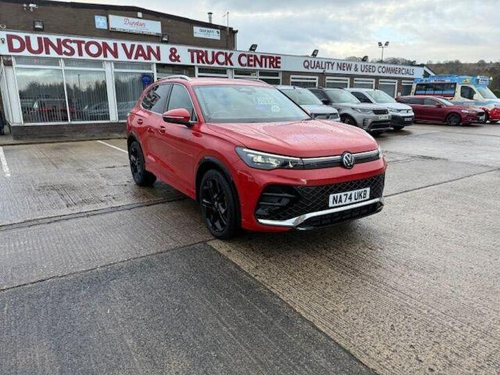 Volkswagen Tiguan 2.0 TDI R-Line DSG Euro 6 (s/s) 5dr