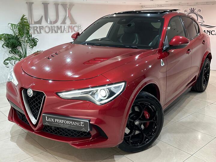 Alfa Romeo Stelvio 2.9 V6 Bi-Turbo Quadrifoglio Auto Q4 AWD Euro 6 (s/s) 5dr Alfa Romeo Stelvio 2.9 V6 Bi-Turbo Quadrifoglio Auto Q4 AWD Euro 6 (s/s) 5dr