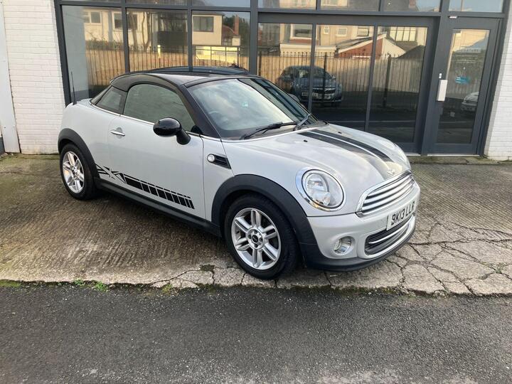 MINI Coupe 1.6 Cooper Euro 5 (s/s) 2dr