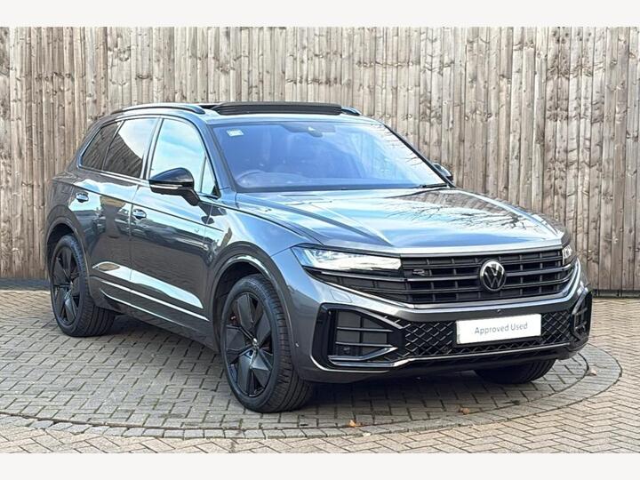 Volkswagen TOUAREG 3.0 TDI V6 Black Edition Tiptronic 4Motion Euro 6 (s/s) 5dr