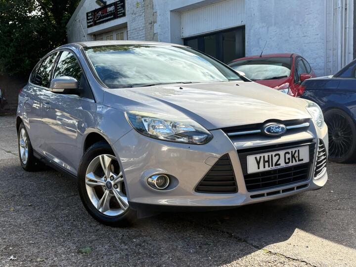 Ford Focus 1.6 Zetec Euro 5 5dr