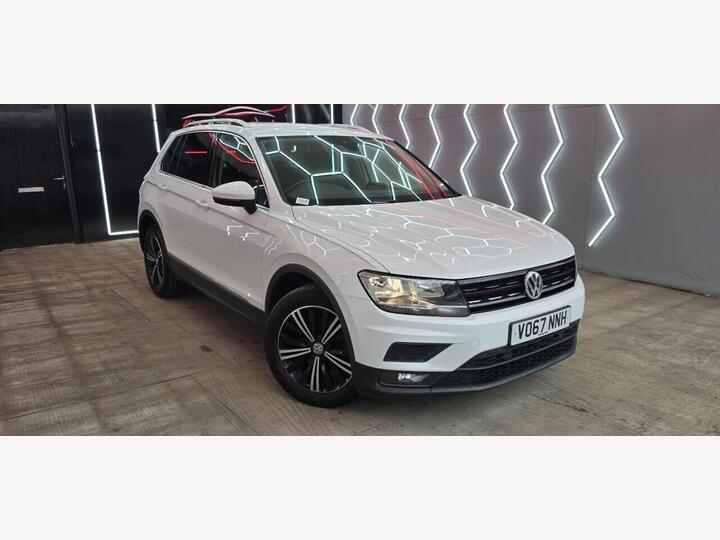 Volkswagen TIGUAN 2.0 TDI SE Navigation Euro 6 (s/s) 5dr