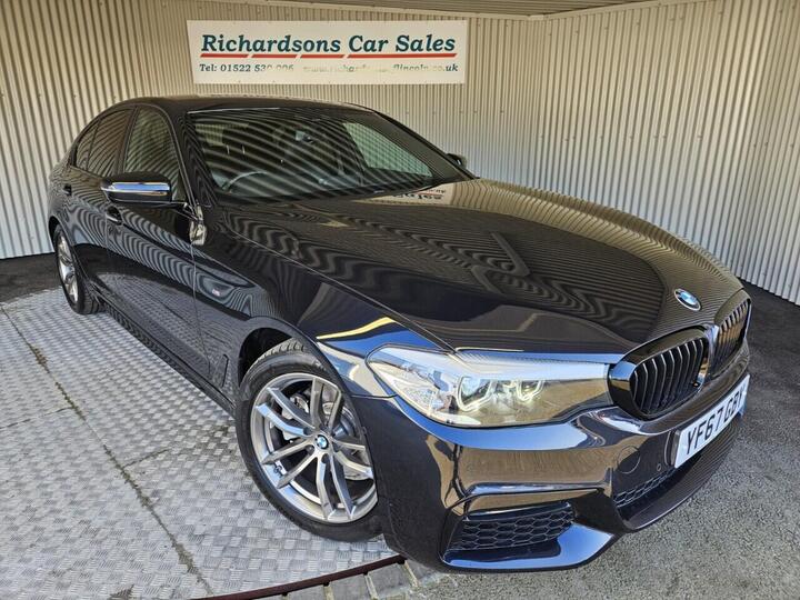 BMW 5 SERIES 2.0 520d M Sport Auto XDrive Euro 6 (s/s) 4dr BMW 5 SERIES 2.0 520d M Sport Auto XDrive Euro 6 (s/s) 4dr