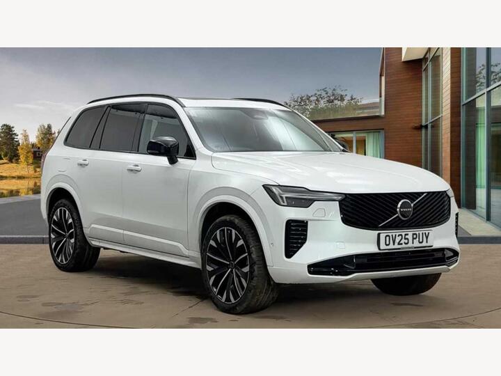 Volvo XC90 2.0 B5 MHEV Plus Auto 4WD Euro 6 (s/s) 5dr