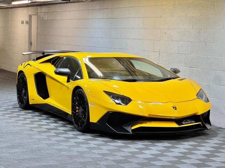 Lamborghini Aventador 6.5 V12 LP 750-4 Superveloce ISR 4WD Euro 6 2dr