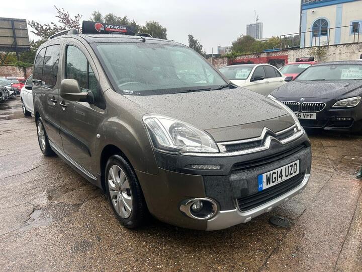 Citroen Berlingo 1.6 HDi XTR Multispace MPV Euro 5 5dr Citroen Berlingo 1.6 HDi XTR Multispace MPV Euro 5 5dr