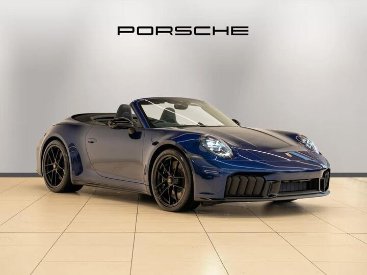 Porsche 911 3.6 T-Hybrid 992 Carrera 4 GTS PDK 4WD Euro 6 (s/s) 2dr Porsche 911 3.6 T-Hybrid 992 Carrera 4 GTS PDK 4WD Euro 6 (s/s) 2dr