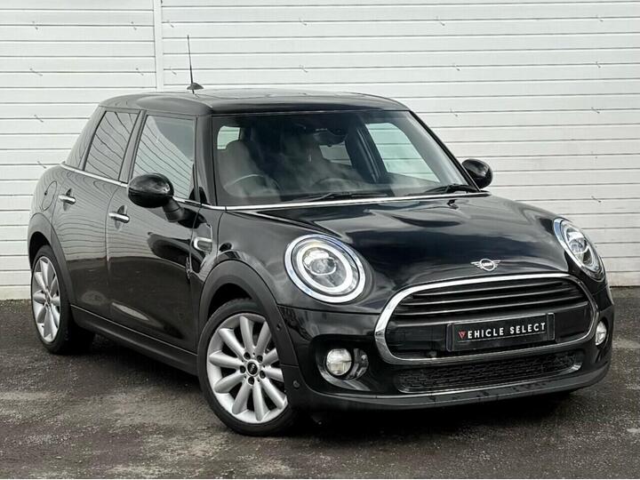 MINI HATCH 1.5 Cooper Steptronic Euro 6 (s/s) 5dr