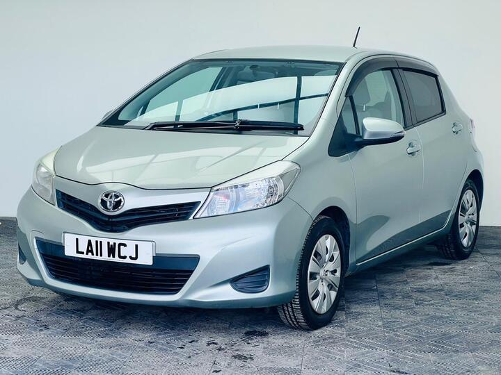 Toyota Yaris 1.33 Dual VVT-i TR Multidrive S Euro 5 5dr